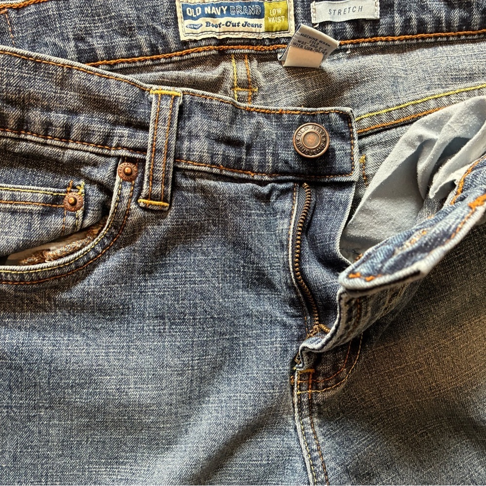 Y2K Old Navy Boot Cut Low Rise Jeans Size 10 Regular Stretch Medium Wash 2005 - Picture 9 of 13